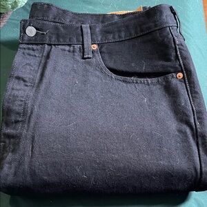Levi's Men's Black wide leg Jeans 
Comes from a smoke free home.